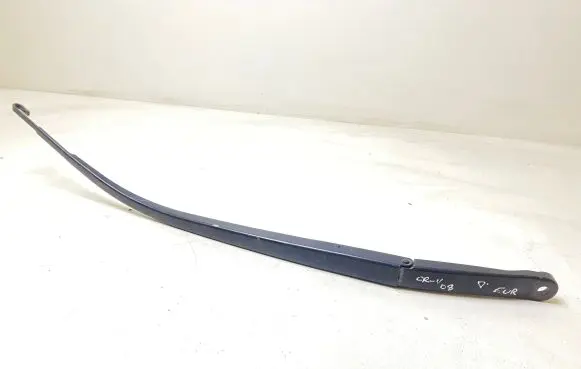 Honda CR-V Front wiper blade arm