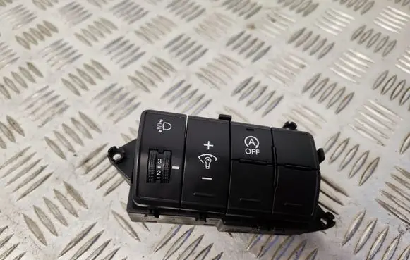 Hyundai i30 Headlight level height control switch 93310A6080RY