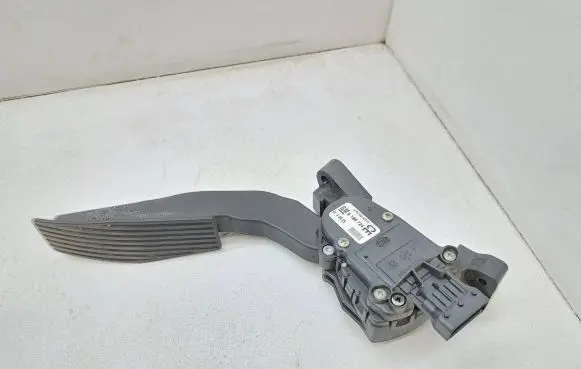 Opel Signum Accelerator throttle pedal 9186724