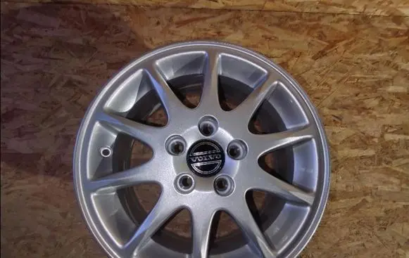 Volvo S60 R16 steel rim 8698046