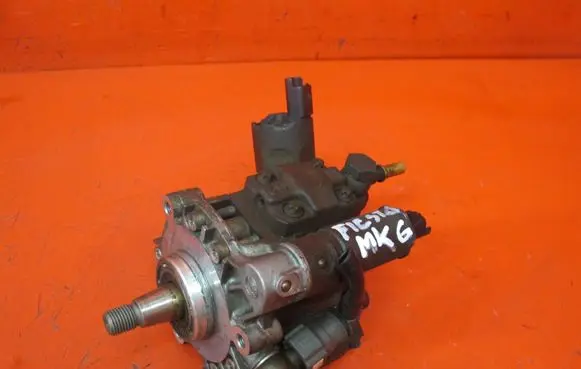 Ford Fiesta Fuel injection high pressure pump 9641852080 5WS40008