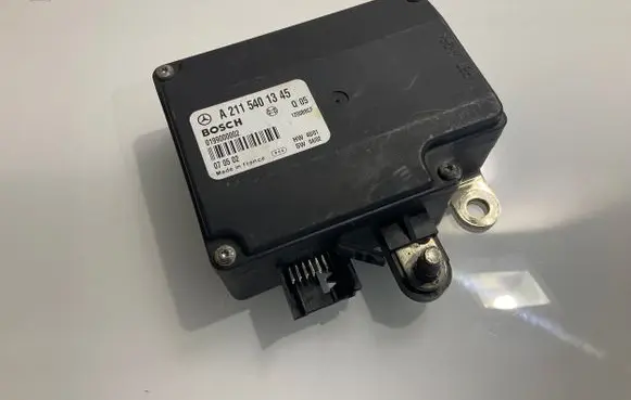 Mercedes-Benz E W211 Battery control module A2115401345 0199000002 2115401345