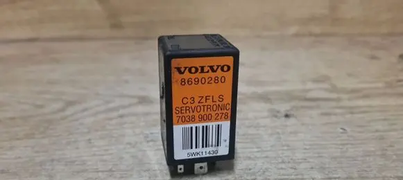 Volvo XC70 Other relay 8690280