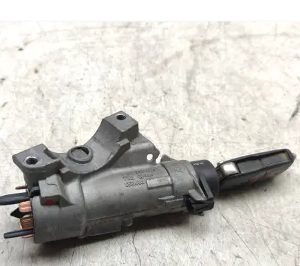 Volkswagen Transporter - Caravelle T5 Ignition lock 4B0905851C
