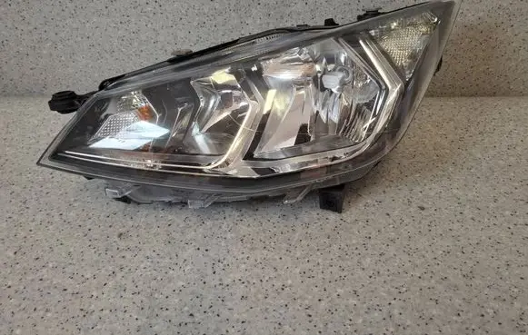 Seat Ibiza V (KJ) Headlight/headlamp 6F1941005A 90120768 6F1941005KK