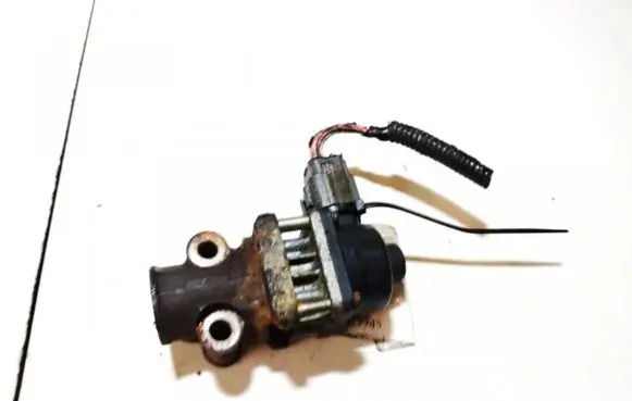 Mazda MX-5 NB Miata EGR valve 
