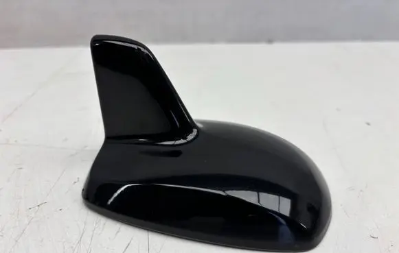Mercedes-Benz E AMG W212 Aerial GPS antenna A2128270328