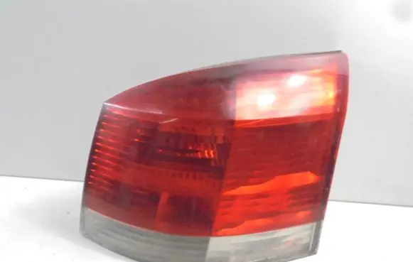 Opel Signum Rear/tail lights 13159862