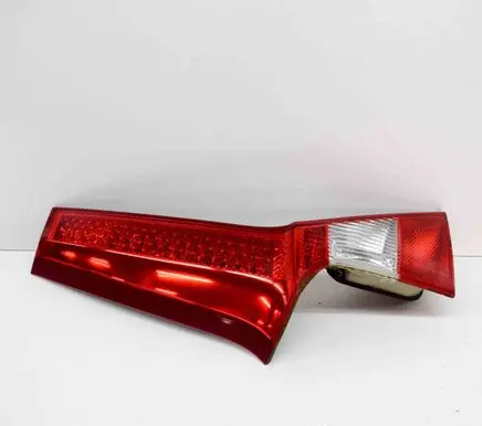 Volvo V70 Tailgate rear/tail lights 31276835