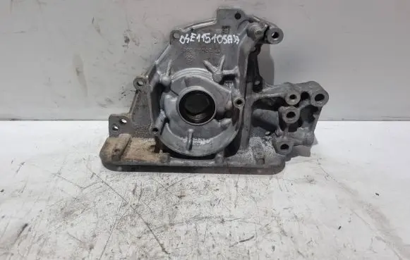 Volkswagen Polo IV 9N3 Oil pump 04E115105AH