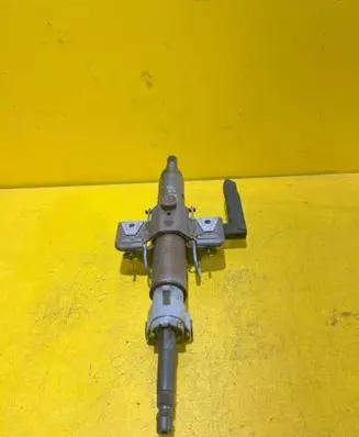 Opel Zafira B Steering wheel axle 13182345