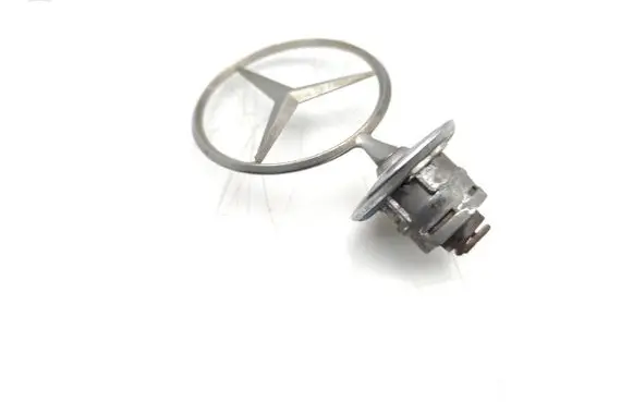 Mercedes-Benz C W203 Fender model badge letters 