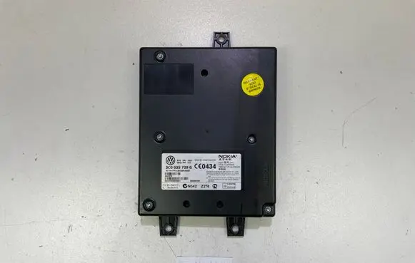 Volkswagen PASSAT B6 Bluetooth control unit module 3C0035729G