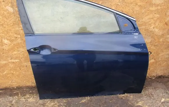 Hyundai i40 Front door