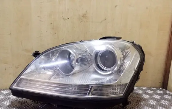 Mercedes-Benz ML W164 Headlight/headlamp 5DV0082900
