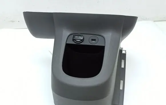Hyundai Ioniq 5 Other center console (tunnel) element 847T0GI900