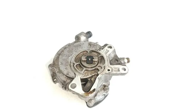 Volkswagen Transporter - Caravelle T5 Fuel injection high pressure pump 070145209J