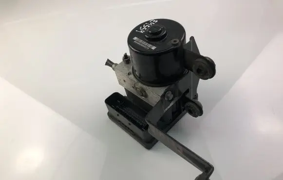 Volvo V50 ABS Pump 30742665AA