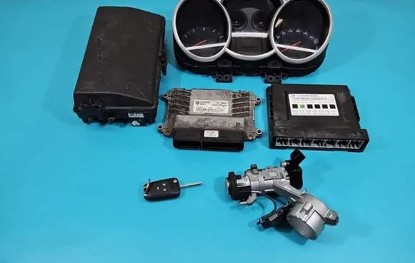 Chevrolet Cruze Engine control unit/module ECU 25181280 IMPRK1420019