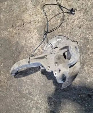 Jaguar XE Front wheel hub