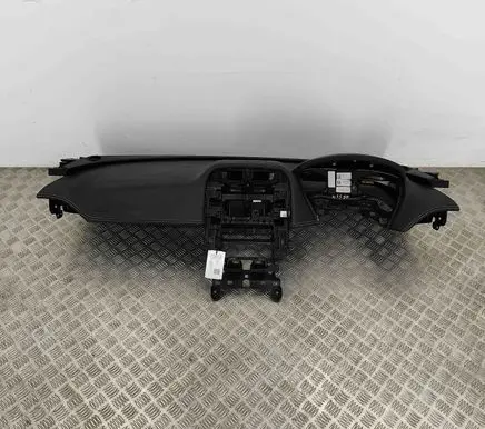 Jaguar F-Pace Dashboard GX73043054AAW