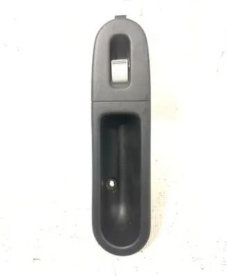 Honda HR-V Electric window control switch