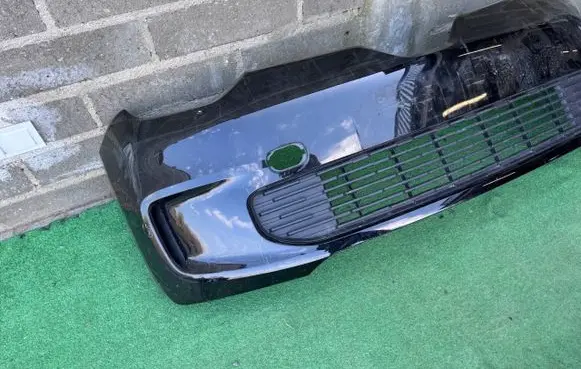 Renault Twingo III Front bumper 620224754R
