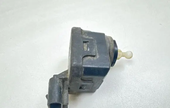 Chrysler PT Cruiser Headlight level adjustment motor 00787835