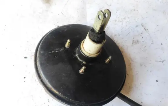 Renault Scenic I Brake booster 7700849994c 7700849994-c
