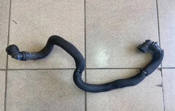 Renault Kangoo III Engine coolant pipe/hose 144B68153R
