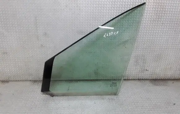 Renault Scenic II - Grand scenic II Front door vent window glass four-door 