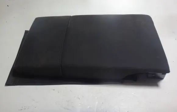 BMW 3 E46 Rear seat armrest