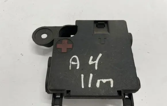 Audi A4 S4 B8 8K Positive wiring loom 8K0937517A