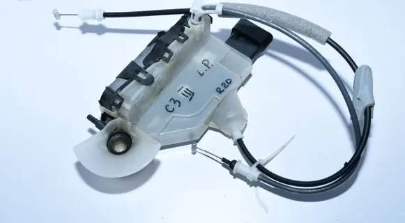 Citroen C3 Front door lock PSA123981