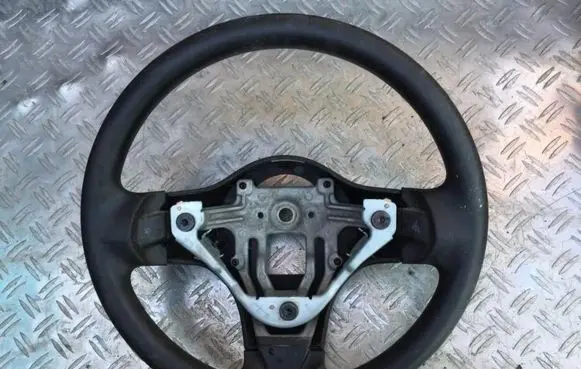 Mitsubishi Colt Steering wheel