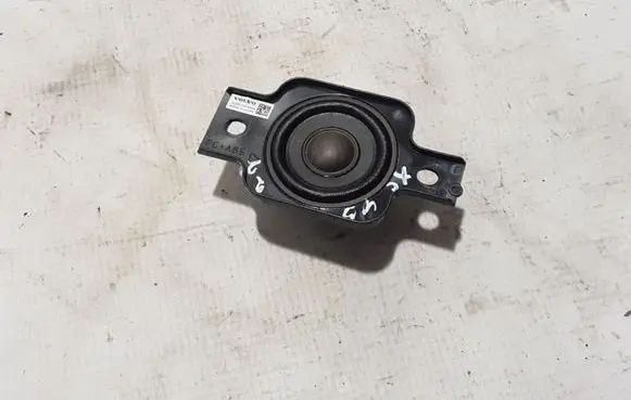 Volvo XC40 Front door high frequency speaker 32201744
