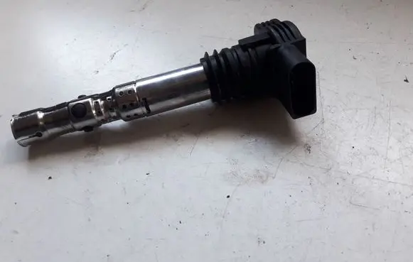 Audi TT Mk1 High voltage ignition coil 06A905115D