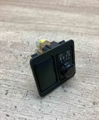 Nissan Almera Tino Headlight level height control switch 6849150000