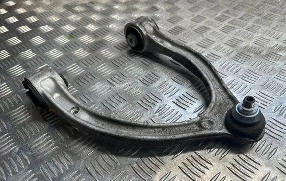 Mercedes-Benz GLC C253 Front upper control arm/wishbone A2053332500
