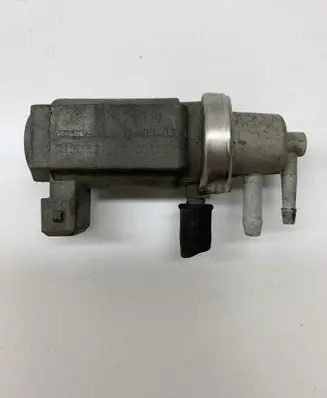 Audi A6 S6 C5 4B Turbo solenoid valve 059906627A 72190321