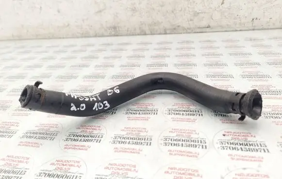 Volkswagen PASSAT B6 Engine coolant pipe/hose