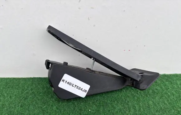BMW 5 G30 G31 Accelerator throttle pedal 35426859999