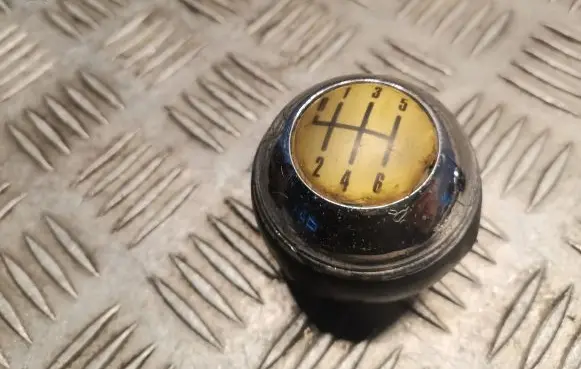 Gear lever shifter trim leather/knob
