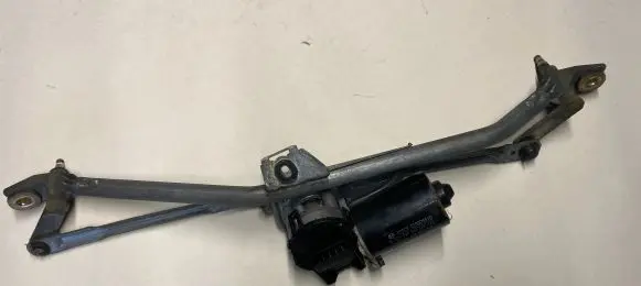 Audi A6 S6 C5 4B Front wiper linkage and motor 4B1955113 4B1955023B 0390241140