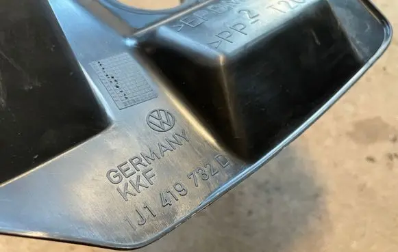 Audi TT Mk1 Other interior part 1J1419732D