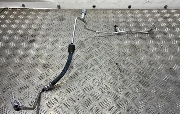 Cupra Formentor Air conditioning (A/C) pipe/hose 3720YI11SC