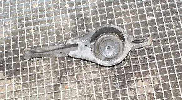 Volvo V60 Rear upper control arm/wishbone