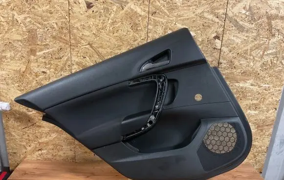 Opel Insignia A Rear door card panel trim 13277371 0000807L60 1043922