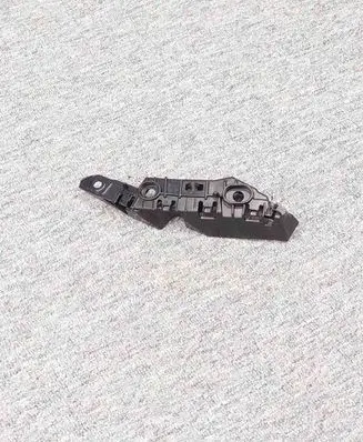 Volkswagen Golf VII Front bumper mounting bracket 5G0807184C 5G0807050B