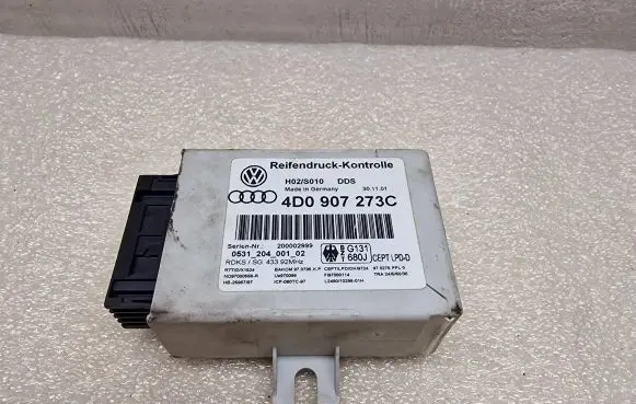 Audi A8 S8 D2 4D Tire pressure control unit 4D0907273C